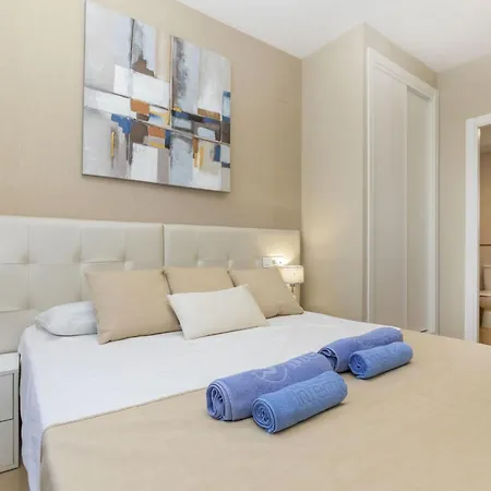 Apartment Primera Linea Edificio Ciudad Jardin By Interhome *